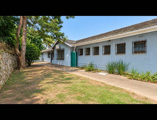4 BEDROOM HOUSE FOR SALE IN DAWNCLIFFE